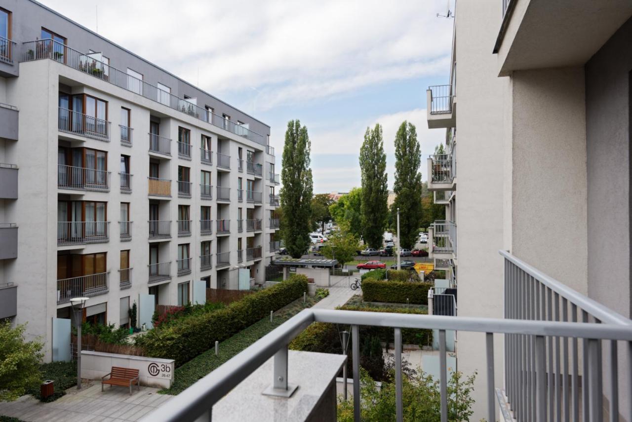 City Center Apartament Parking By Impero Poznań Exteriör bild